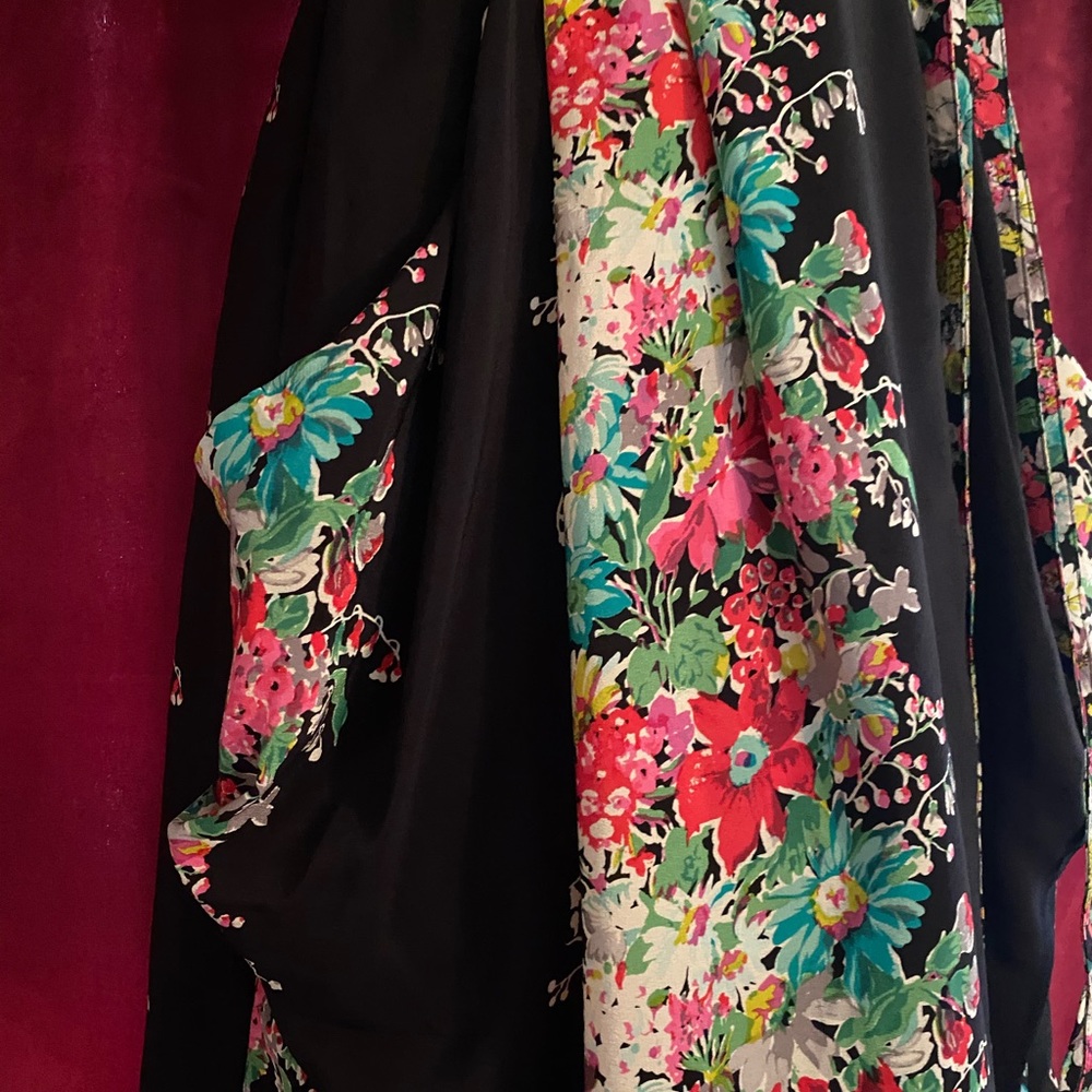 Unique dress colorful 2 pockets . Beautiful ! - Picture 7 of 11
